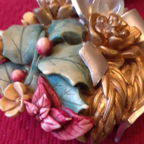 Limited Edition Lord Byron's Harmony Garden Christmas Bouquet Treasure Box - Picture 12 of 13